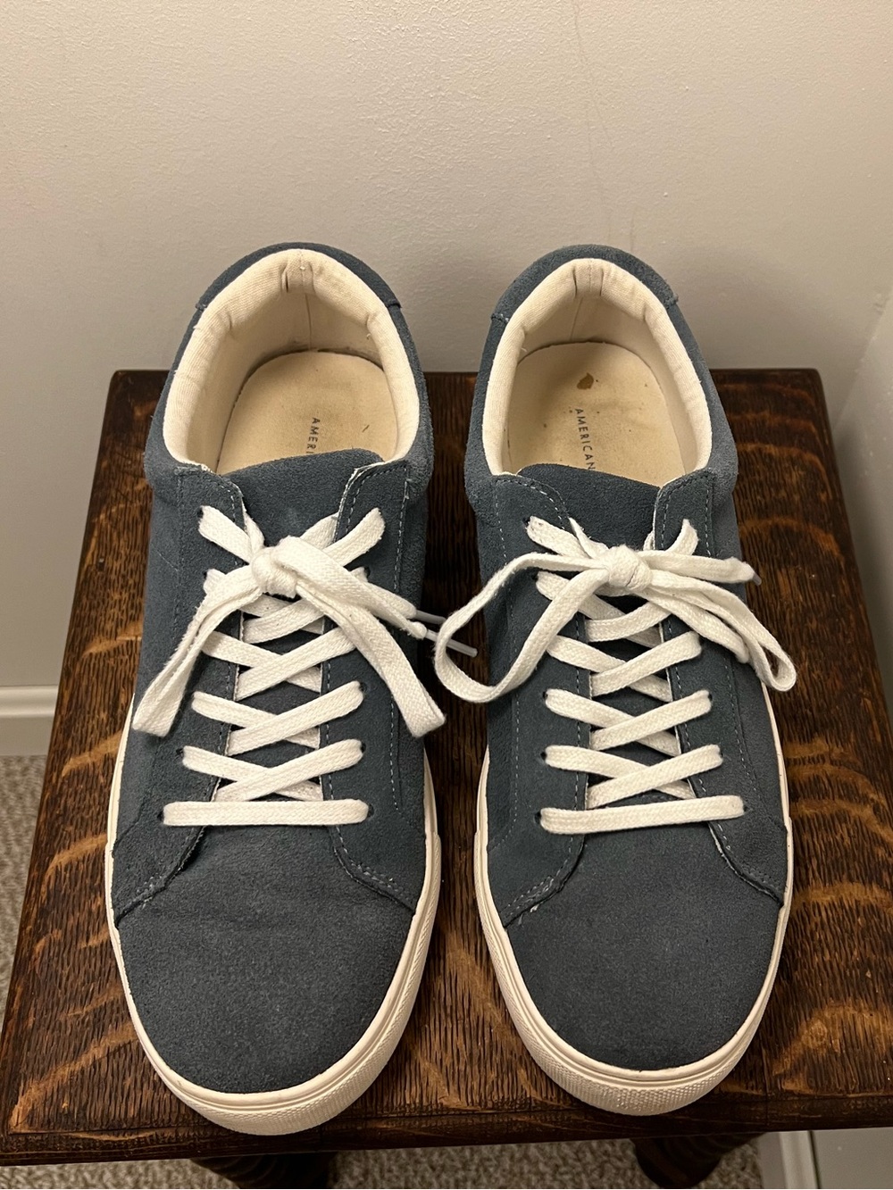American Eagle Casual Men's Faux Suede Lace-Up Sneakers in Slate Blue